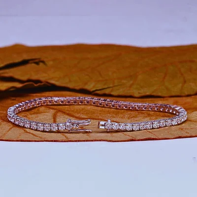 Round Cut Lab Grown Diamond Tennis Bracelet