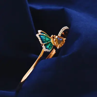 Butterfly Shape Lab Grown Diamond Bracelet