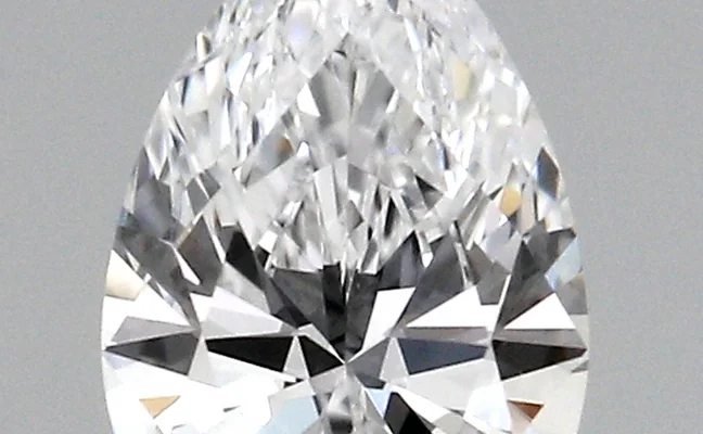 0.41ct D VVS2 Pear (IGI)