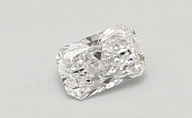0.34ct D VVS1 Radiant (IGI)