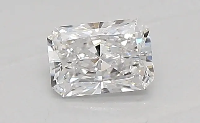 0.31ct D VVS2 Radiant (IGI)