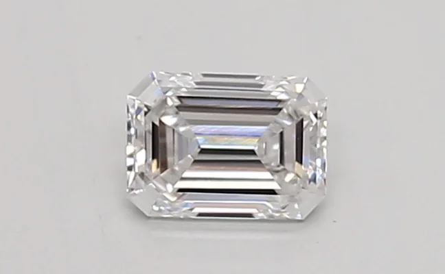 0.31ct E VVS1 Emerald (IGI)