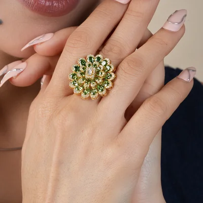 Pear-Shaped Emerald Cut Vintage Diamond Ring for Wedding