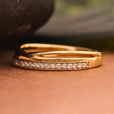Channel Set Round Lab Diamond Crossover Band
