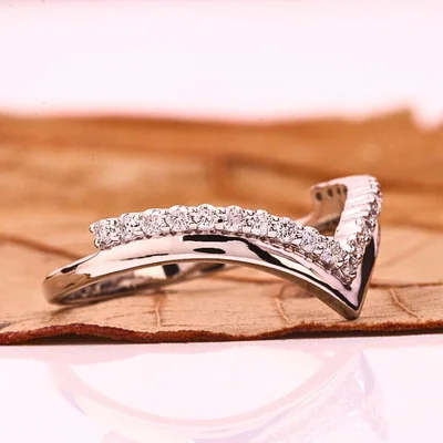 Curved Diamond Wedding Band