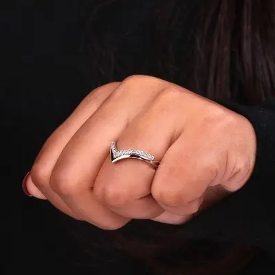 Curved Diamond Wedding Band