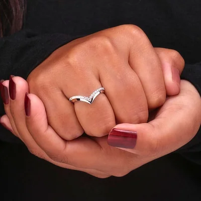 Curved Diamond Wedding Band