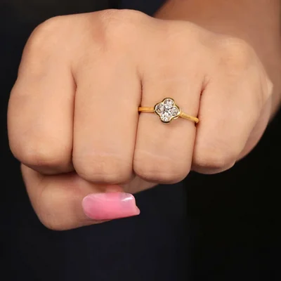 Lily Cut Lab Grown Diamond Bezel Set Clover Ring