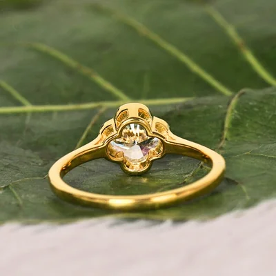 Lily Cut Lab Grown Diamond Bezel Set Clover Ring
