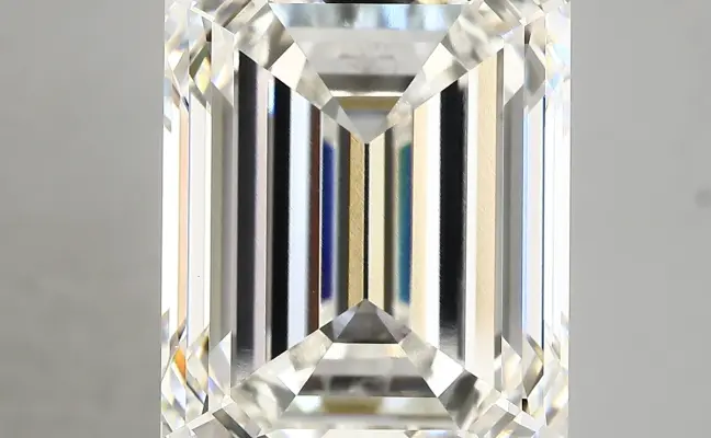 17.77ct G VS1 Emerald (IGI)