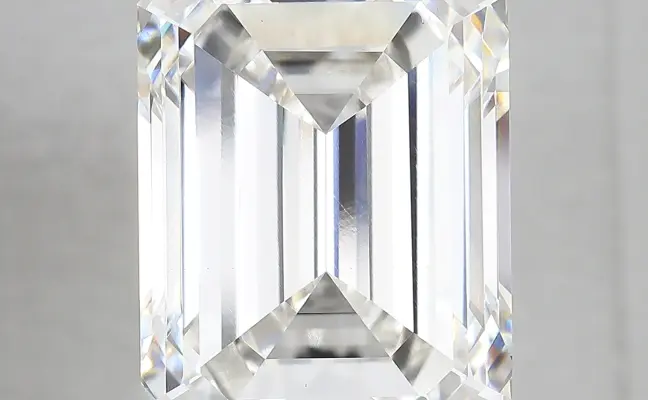 17.58ct G VS1 Emerald (IGI)