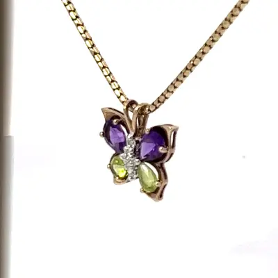 14K yellow gold, butterfly pendant with chain