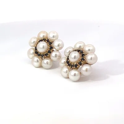 14K yellow gold, Sapphire and Pearl earrings